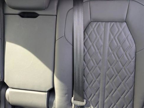 Used 2025 Audi SQ5 Premium Plus image 13