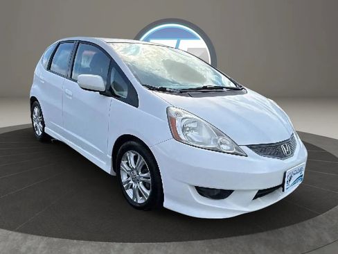 Used 2010 Honda Fit Sport image 18