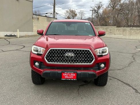 Used 2019 Toyota Tacoma TRD Off-Road image 9
