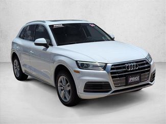 Used 2020 Audi Q5 2.0T Premium AWD/4WD video 3