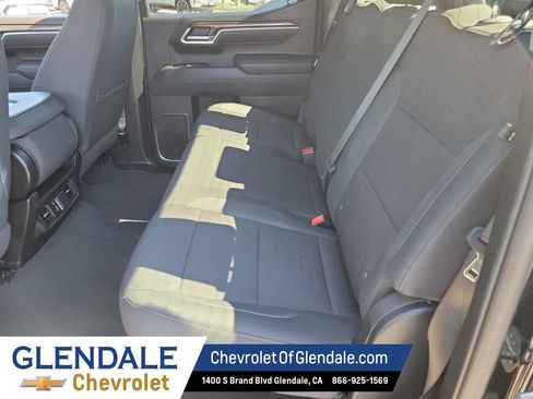 Certified 2025 Chevrolet Silverado 1500 LT AWD/4WD image 21
