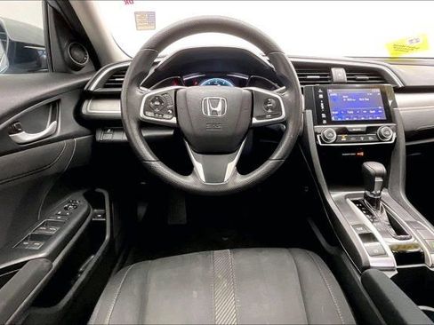 Used 2016 Honda Civic EX image 4