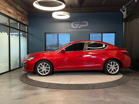 Used 2019 Acura ILX image 6