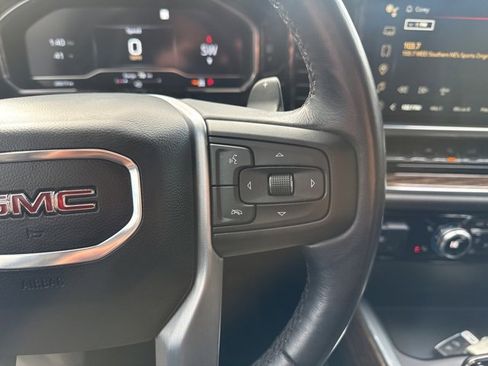 Used 2023 GMC Sierra 1500 Elevation image 16