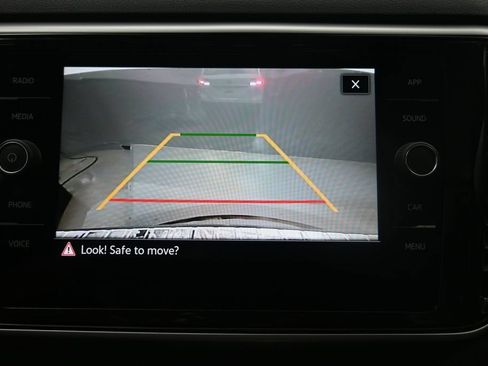 Used 2022 Volkswagen Atlas SE FWD image 12