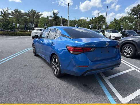 Used 2022 Nissan Sentra SV w/ SV Premium Package image 7