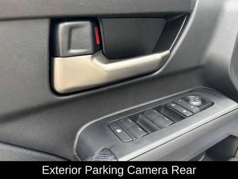 Used 2024 Toyota Tacoma TRD Off-Road w/ TRD Off Road Upgrade Package image 18