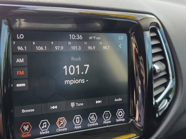 Used 2019 Jeep Compass Limited AWD/4WD image 26