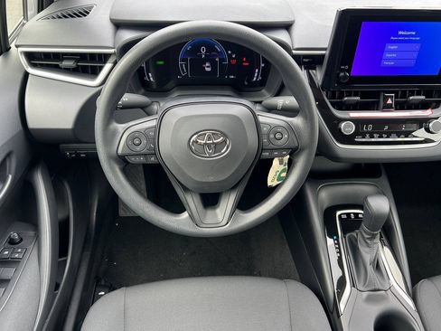 New 2026 Toyota Corolla LE FWD image 15