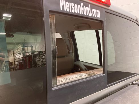 Used 2015 Nissan Frontier SV image 16