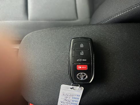 Used 2023 Toyota Corolla LE w/ LE Convenience Package FWD image 31