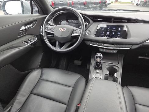 Used 2023 Cadillac XT4 Premium Luxury w/ Cold Weather Package FWD image 30