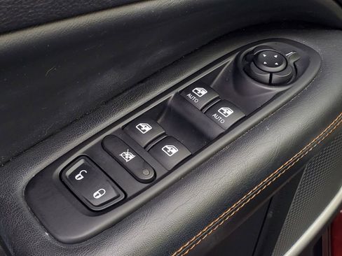 Used 2020 Jeep Compass Limited image 13