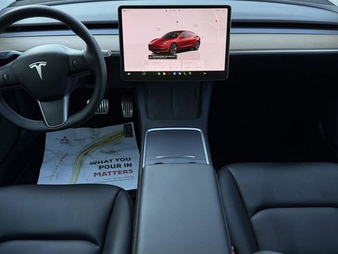 Used 2022 Tesla Model 3 Long Range AWD/4WD image 40