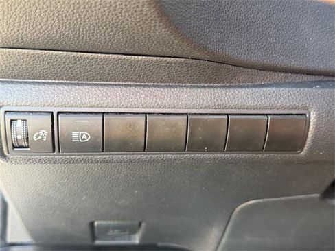 Certified 2024 Toyota Corolla LE image 18