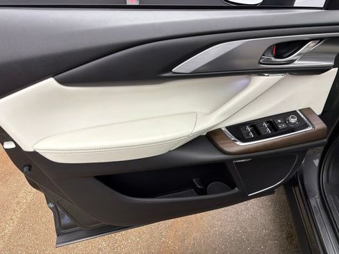 Used 2020 MAZDA CX-9 Signature AWD/4WD image 12