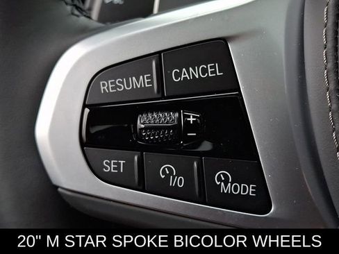 Used 2025 BMW X5 xDrive50e image 23