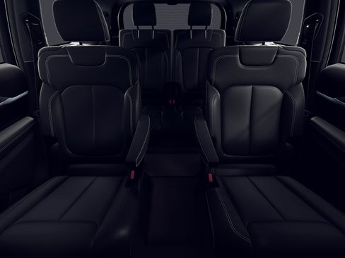 New 2026 Jeep Grand Cherokee L Limited image 3