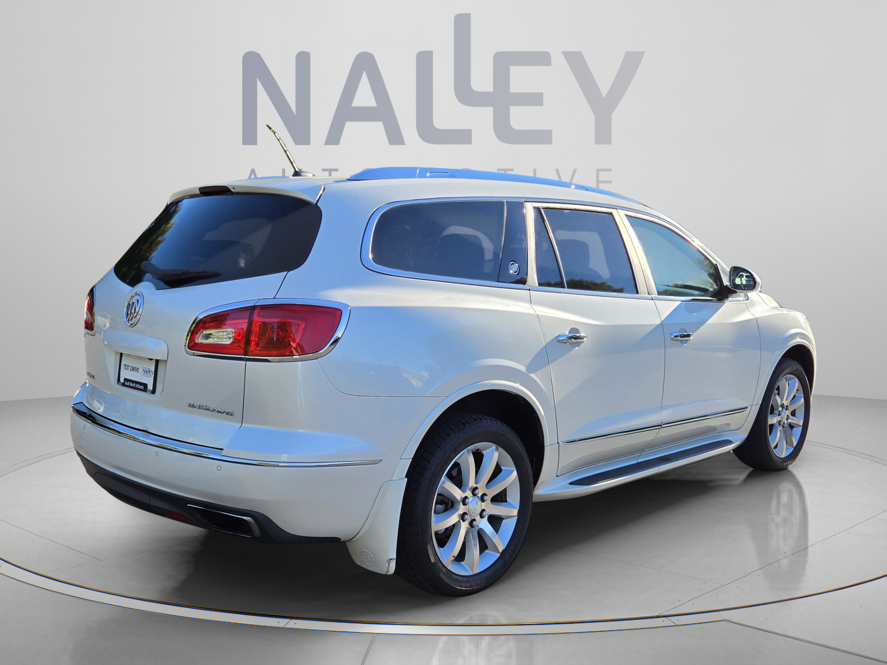 Used 2015 Buick Enclave Premium w/ Experience Buick Package FWD image 5