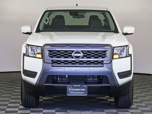 New 2025 Nissan Frontier SV image 4