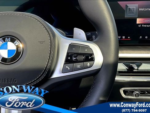 Used 2025 BMW X5 xDrive40i w/ M Sport Package image 14