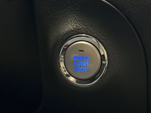 Used 2009 Hyundai Genesis 3.8 image 31