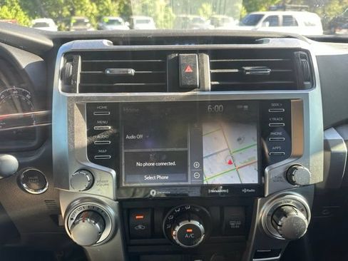 Used 2023 Toyota 4Runner SR5 AWD/4WD image 15