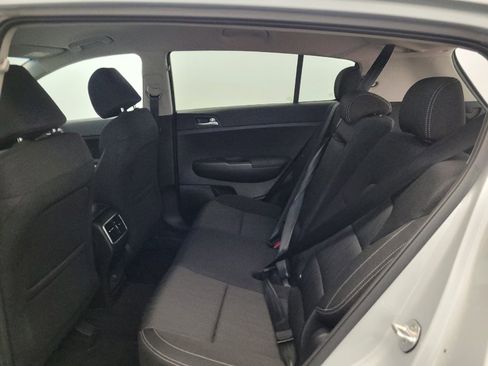 Used 2020 Kia Sportage LX FWD image 18