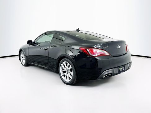 Used 2013 Hyundai Genesis 2.0T image 5