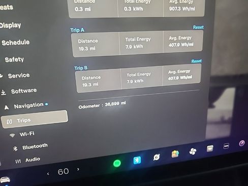 Used 2022 Tesla Model S image 14