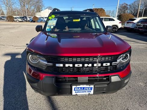 Used 2025 Ford Bronco Sport Outer Banks w/ Outer Banks Tech Package+ image 2