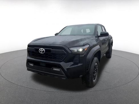 Used 2025 Toyota Tacoma TRD Off-Road image 7