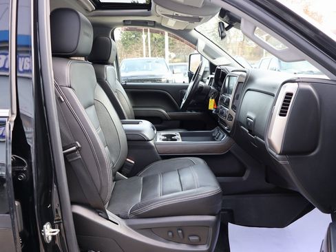 Used 2018 GMC Sierra 2500 Denali w/ Duramax Plus Package image 38