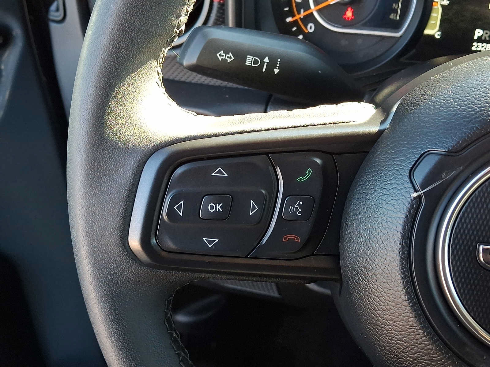 Used 2026 Jeep Wrangler Unlimited Rubicon AWD/4WD image 21