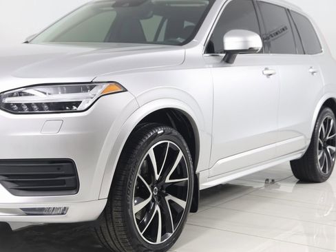Used 2022 Volvo XC90 T6 Momentum w/ Climate Package image 66