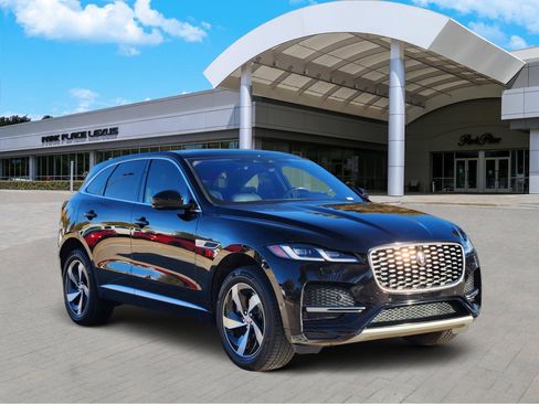 Used 2021 Jaguar F-PACE S image 2