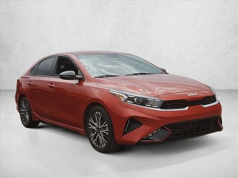 Used 2023 Kia Forte GT-Line FWD image 3