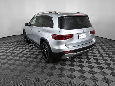 New 2026 Mercedes-Benz GLB 250 image 4