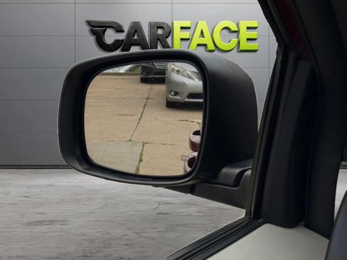 Used 2019 Dodge Grand Caravan SXT FWD image 40