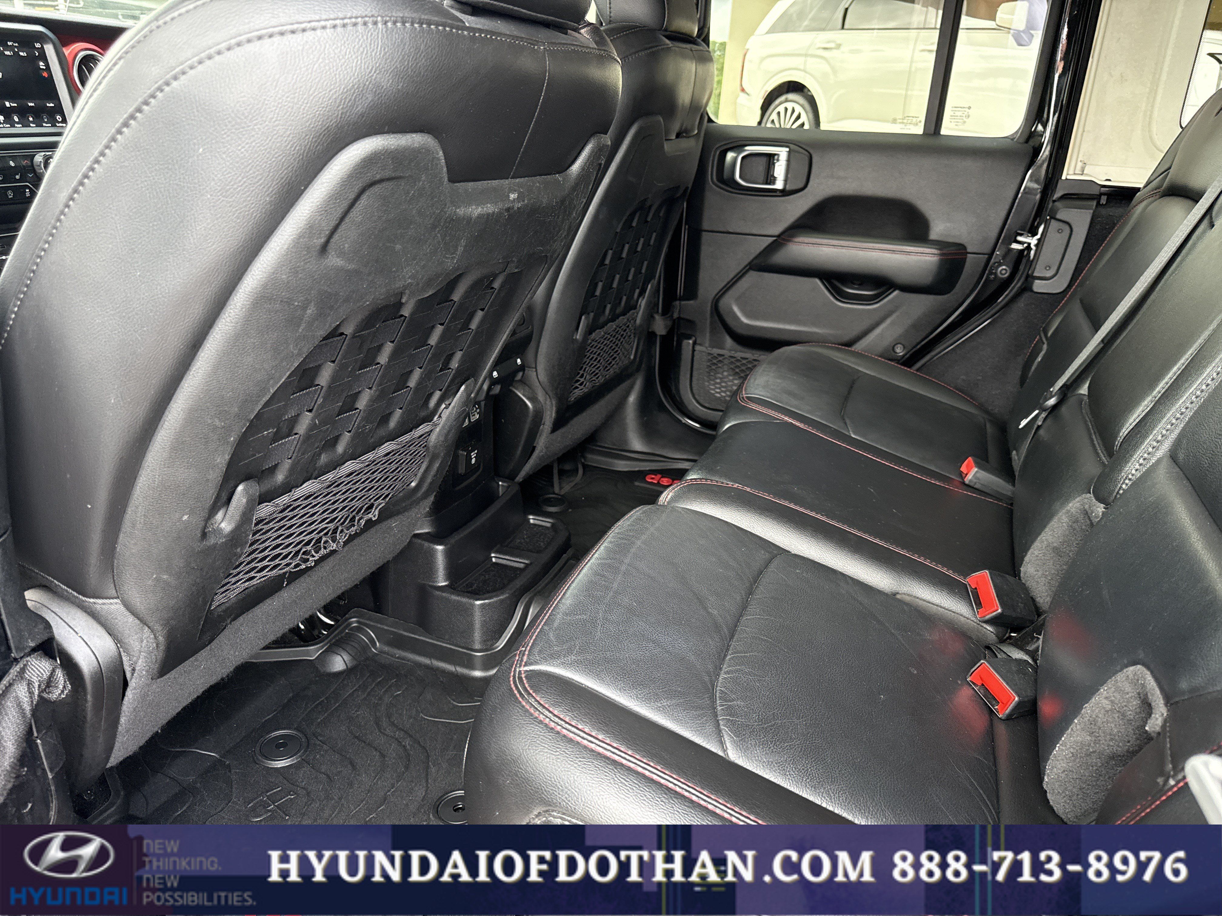 Used 2020 Jeep Wrangler Unlimited Rubicon AWD/4WD image 12