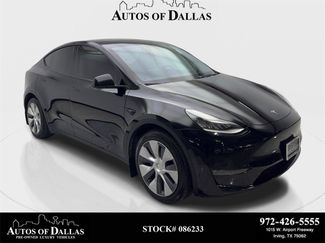 Used 2021 Tesla Model Y Long Range video 1