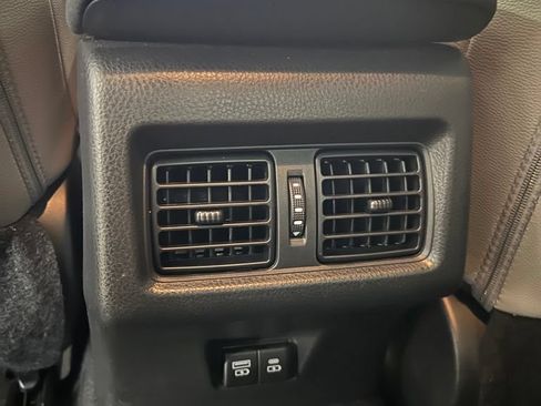 Certified 2025 Toyota Camry SE w/ Convenience Package FWD image 18