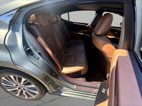 Used 2020 Lexus ES 350 w/ Premium Package FWD image 19