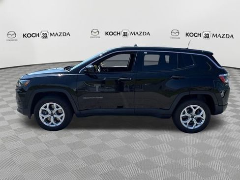 Used 2025 Jeep Compass Sport AWD/4WD image 4