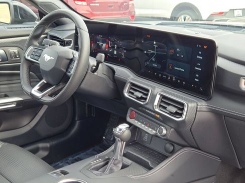 Used 2024 Ford Mustang GT Premium RWD image 7