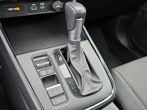 Used 2024 Honda CR-V EX image 16