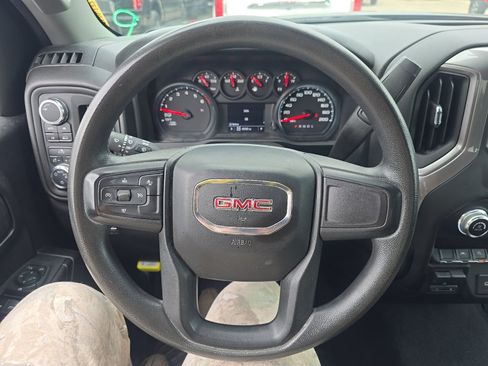 Used 2024 GMC Sierra 1500 Pro w/ Graphite Edition AWD/4WD image 2