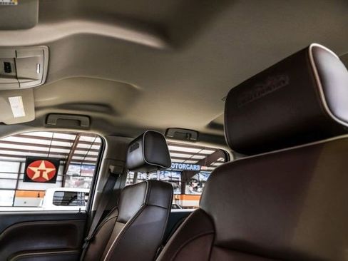 Used 2015 Chevrolet Silverado 2500 High Country w/ Duramax Plus Package image 24