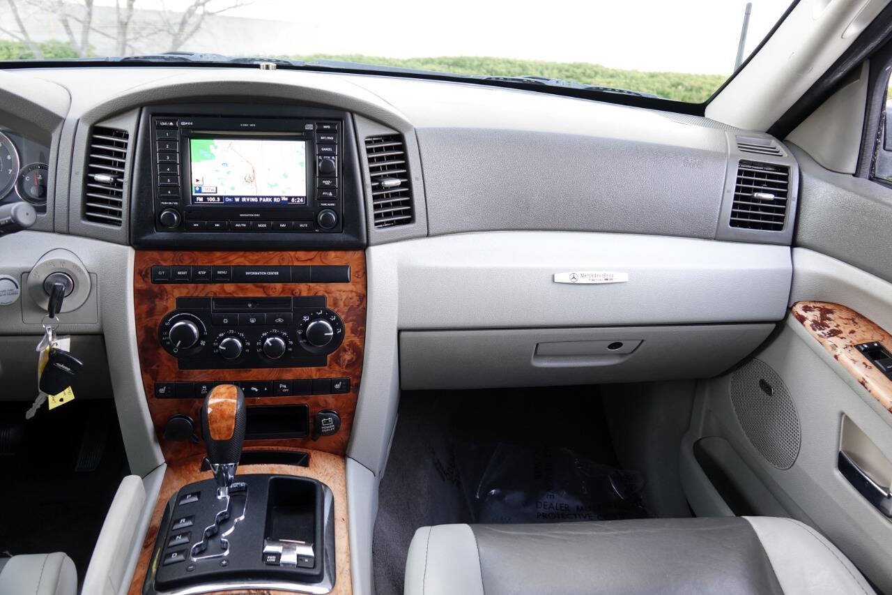Used 2007 Jeep Grand Cherokee Overland AWD/4WD image 60
