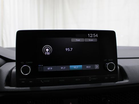 Used 2025 Honda CR-V EX image 13